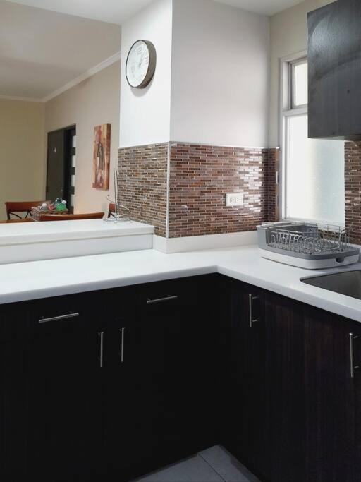 Choose To Be Happy At Brompton Estates - One And Two Bedroom With Pool Kingston Exterior foto