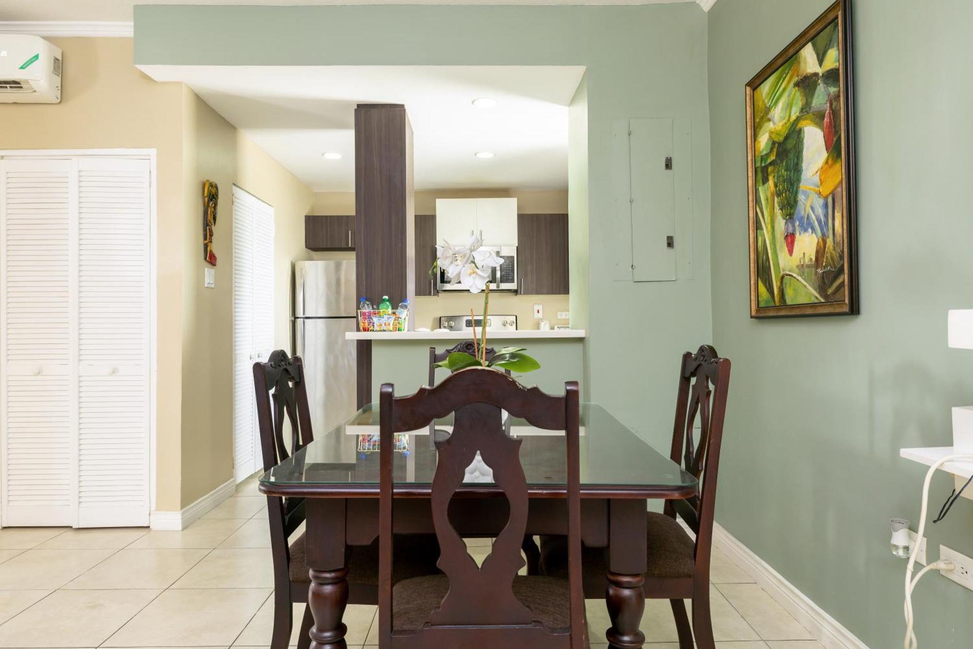 Choose To Be Happy At Brompton Estates - One And Two Bedroom With Pool Kingston Exterior foto