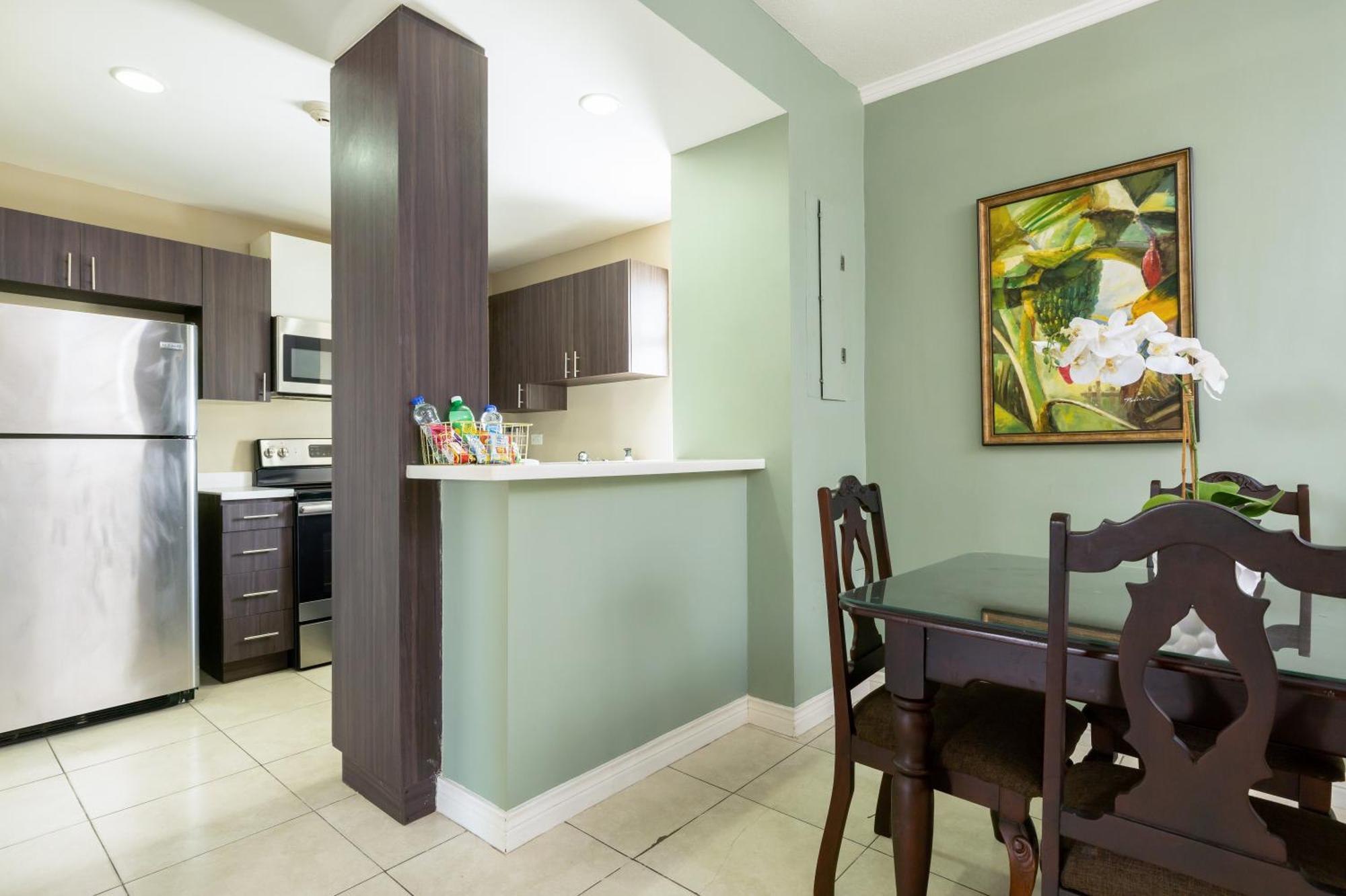 Choose To Be Happy At Brompton Estates - One And Two Bedroom With Pool Kingston Exterior foto